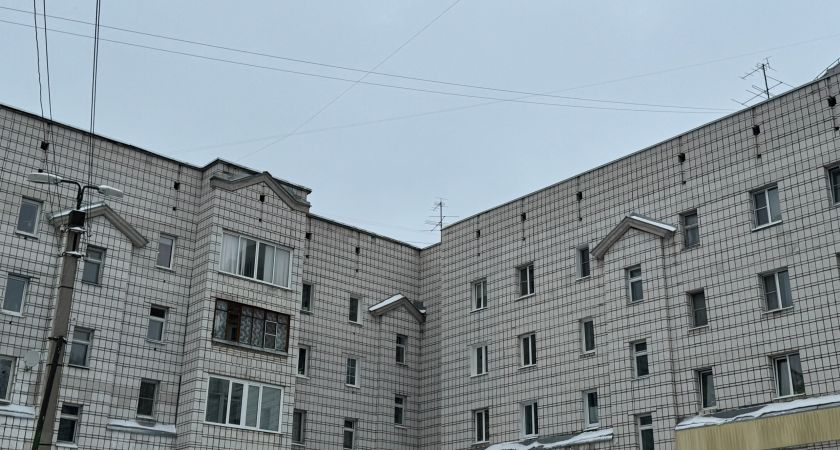 Указ принят — ждите "гостей": с 12 апреля штраф 15 000 рублей в день для владельцев квартир с балконом
