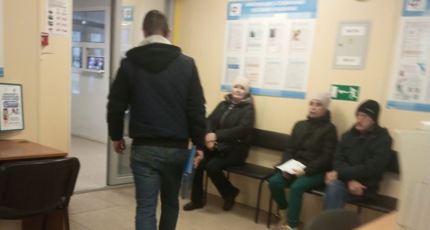 И работающим, и неработающим. Каждому, кто получает пенсию, дадут разовую выплату уже в апреле