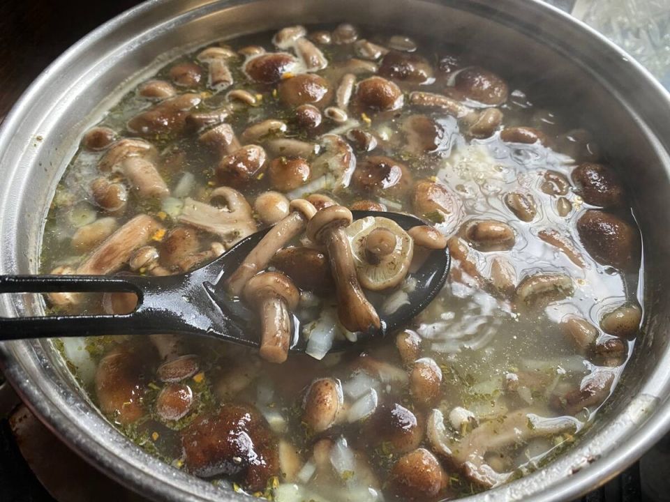 Как сварить грибной суп: секреты, которые сделают блюдо по-настоящему роскошным