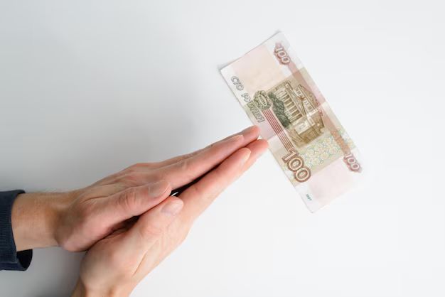 Взносы на уход за пожилыми: новая инициатива Минфина и ее последствия