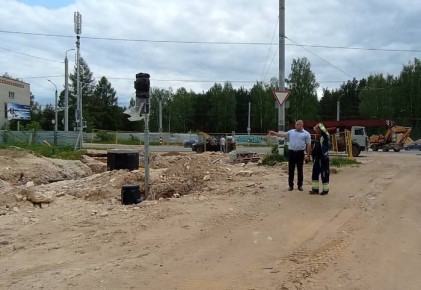 Продолжаются работы на Маршала Устинова