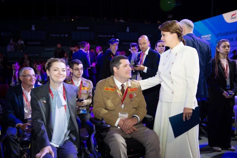 Анна Цивилева: На панельной сессии «Реабилитационная отрасль должна быть креативной» на полях ПМЭФ вместе с нашими партнерами и ведущими экспертами обсудили перспективы развития рынка адаптивных товаров