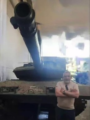  :     