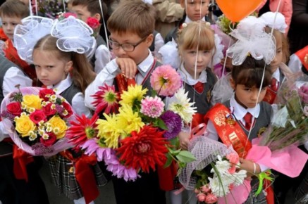 Родителям школьников обещают выплату к 1 сентября
