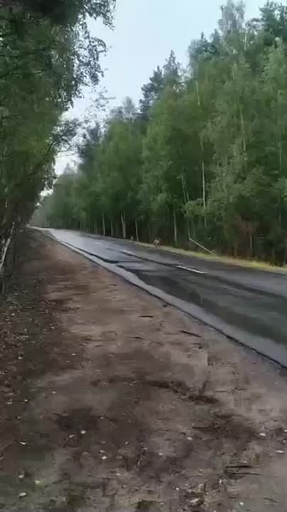  !      , ,    ,  