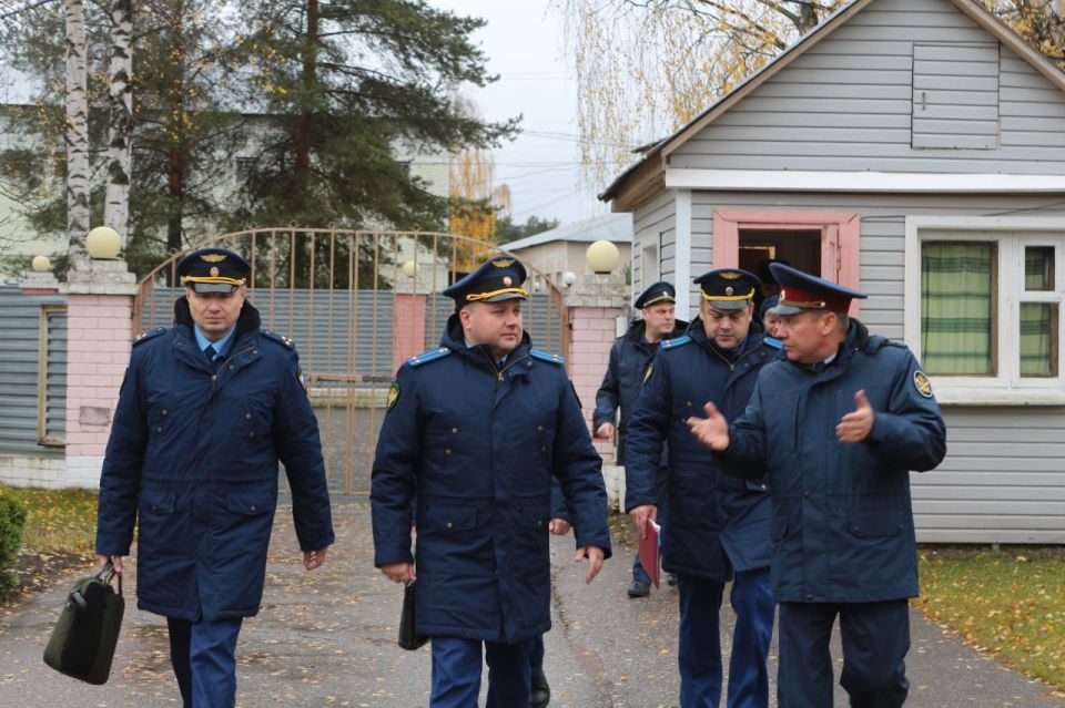 Заместитель прокурора области Антон Жуков провел проверку в женской колонии в посёлке Головино Судогодского района