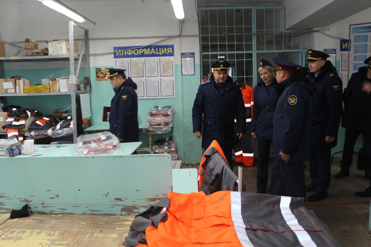 Заместитель прокурора области Антон Жуков провел проверку в женской колонии в посёлке Головино Судогодского района Заместитель прокурора области Антон Жуков провел проверку в женской колонии в посёлке Головино Судогодского района