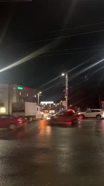 В Добром столкнулись фургон и легковушка