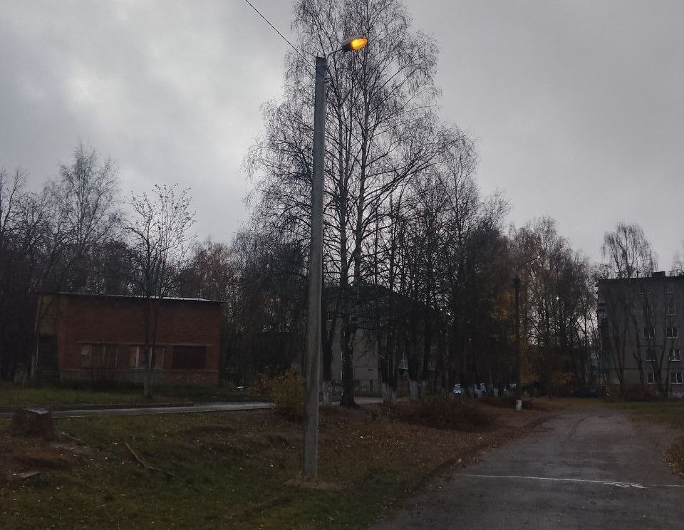 Новое освещение на территории школы №2 Новое освещение на территории школы №2