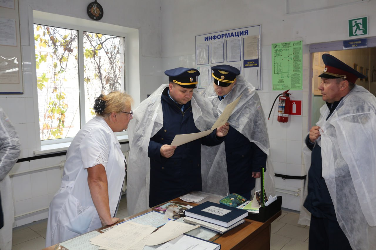 Заместитель прокурора области Антон Жуков провел проверку в женской колонии в посёлке Головино Судогодского района Заместитель прокурора области Антон Жуков провел проверку в женской колонии в посёлке Головино Судогодского района