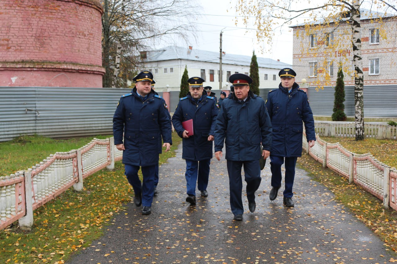 Заместитель прокурора области Антон Жуков провел проверку в женской колонии в посёлке Головино Судогодского района Заместитель прокурора области Антон Жуков провел проверку в женской колонии в посёлке Головино Судогодского района