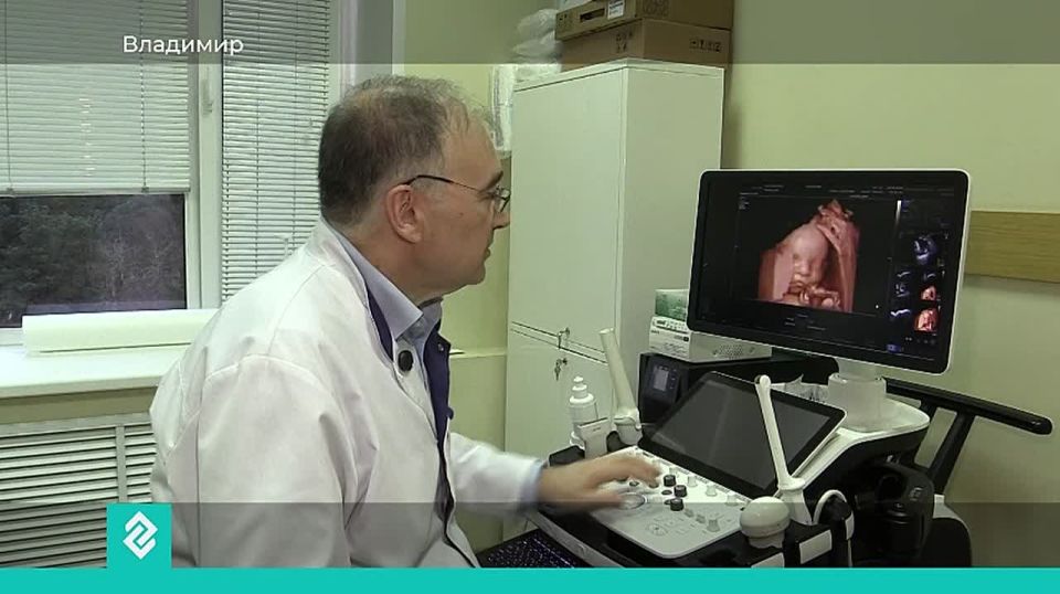 Во Всемирный день врача УЗИ Михаил Буланов раскрыл секреты профессии