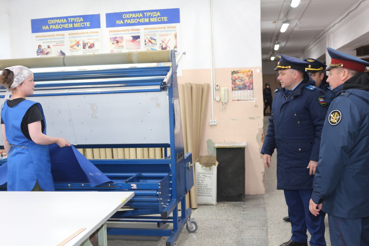 Заместитель прокурора области Антон Жуков провел проверку в женской колонии в посёлке Головино Судогодского района Заместитель прокурора области Антон Жуков провел проверку в женской колонии в посёлке Головино Судогодского района