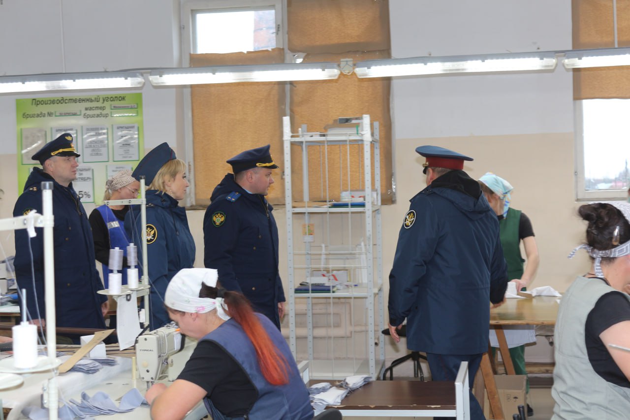 Заместитель прокурора области Антон Жуков провел проверку в женской колонии в посёлке Головино Судогодского района Заместитель прокурора области Антон Жуков провел проверку в женской колонии в посёлке Головино Судогодского района