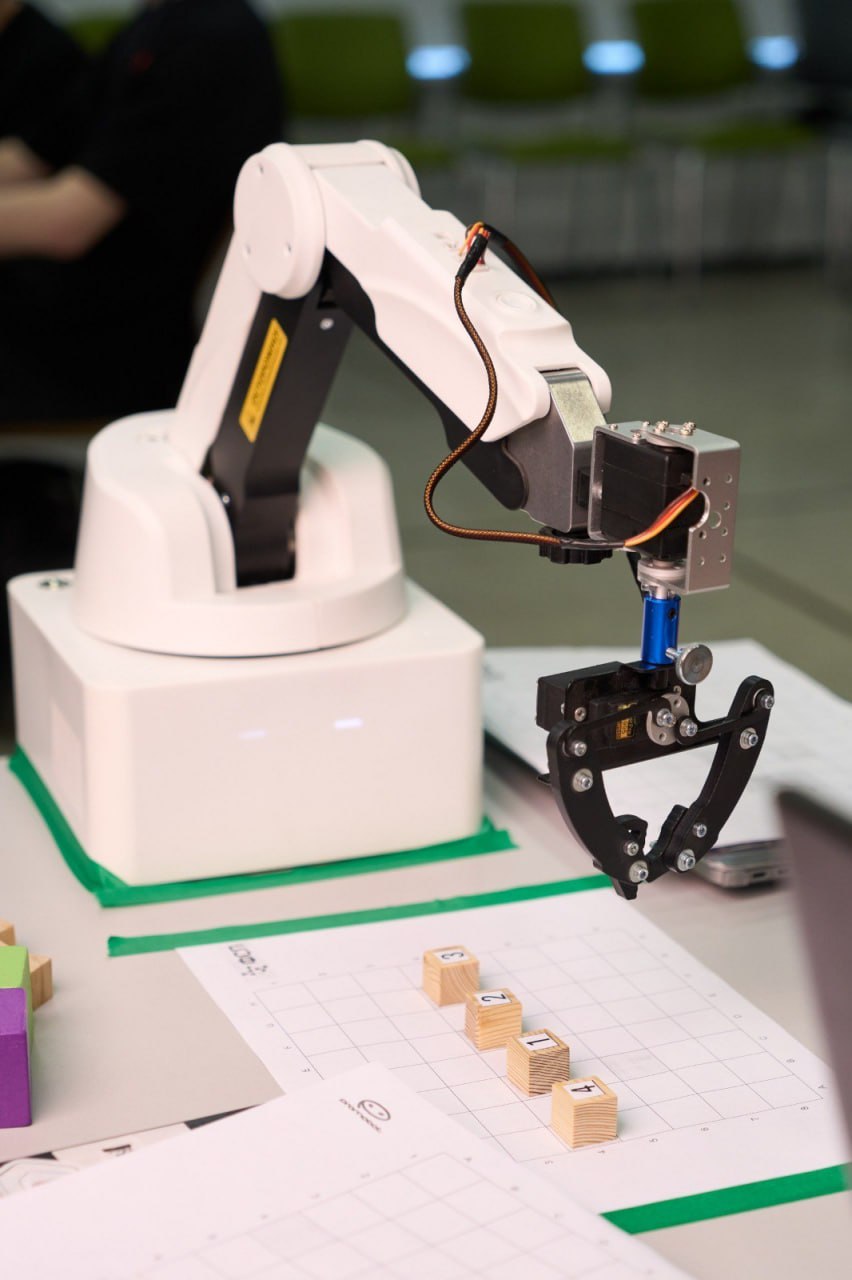 Владимирские спортсмены - в финале Всероссийских соревнованиях по спортивному программированию «Робокод» Владимирские спортсмены - в финале Всероссийских соревнованиях по спортивному программированию «Робокод»