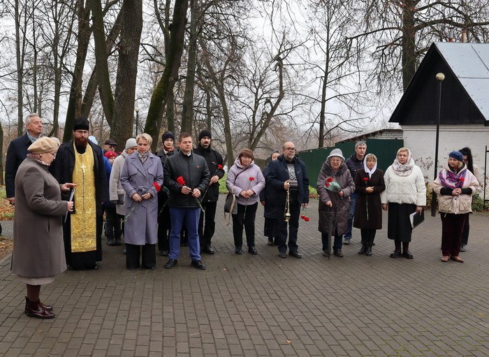 День памяти жертв политических репрессий в историко-мемориальном парке г.Коврова