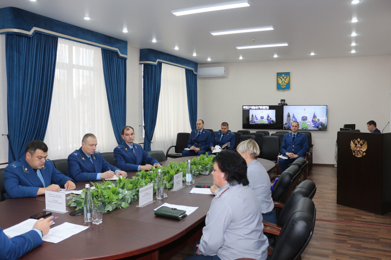 Заместитель прокурора области Антон Жуков провел межведомственное совещание по вопросам качества оказания медицинской помощи заключенным Заместитель прокурора области Антон Жуков провел межведомственное совещание по вопросам качества оказания медицинской помощи заключенным