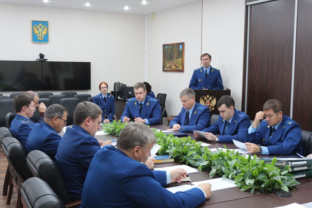 . В прокуратуре области состоялось заседание аттестационной комиссии 31 октября 2025 года под председательством первого заместителя прокурора области Виктории Дмитренко состоялось заседание аттестационной комиссии...  . В прокуратуре области состоялось заседание аттестационной комиссии 31 октября 2025 года под председательством первого заместителя прокурора области Виктории Дмитренко состоялось заседание аттестационной комиссии...