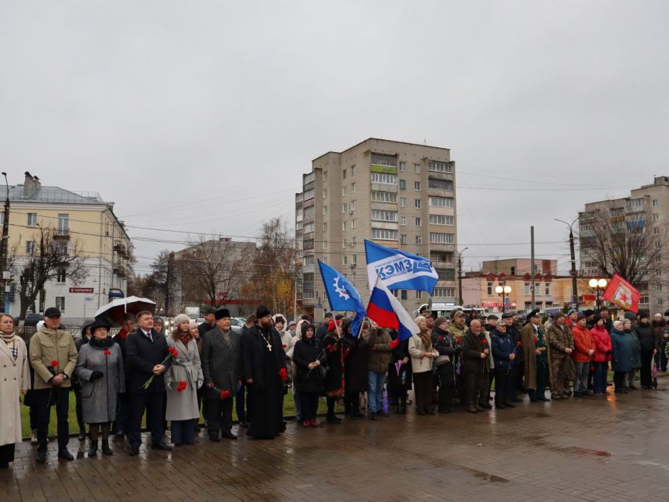 Елена Фомина: С Днём Народного Единства! С праздником Казанской иконы Божией Матери!