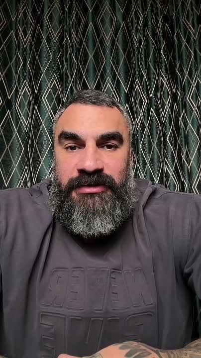 Сегодня мы открыто наблюдаем, как враги нашей великой страны России, при поддержке предателей из различных групп, стремятся внести раскол и междоусобицу среди нашего народа