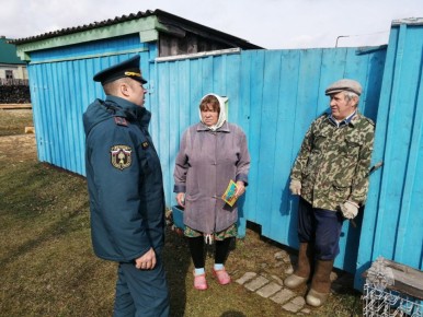 Согреваемся безопасно!. Традиционно в осенне-зимний период возрастают риски возникновения пожаров из-за нарушений правил пожарной безопасности при эксплуатации отопительных и обогревательных приборов