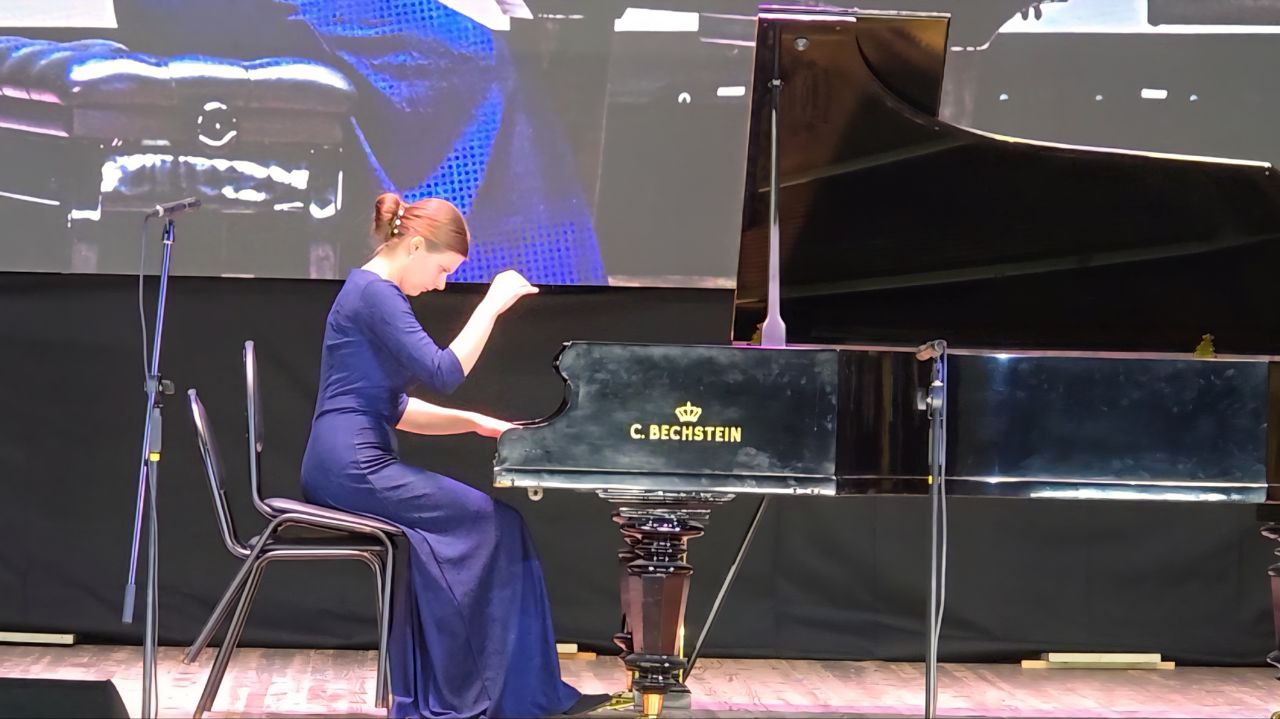 Елена Фомина: Полвека волшебства, таланта и вдохновения! Елена Фомина: Полвека волшебства, таланта и вдохновения!