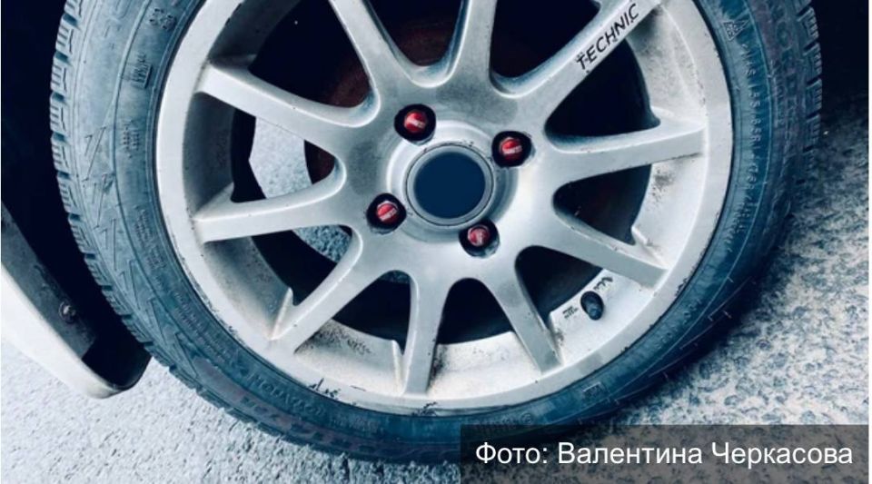 Синоптики говорят, пора «переобуваться», поскольку уже с начала следующей недели - с 10 ноября - из-за сильного понижения температуры и осадков на дорогах, особенно в утренние часы, ожидается гололедица