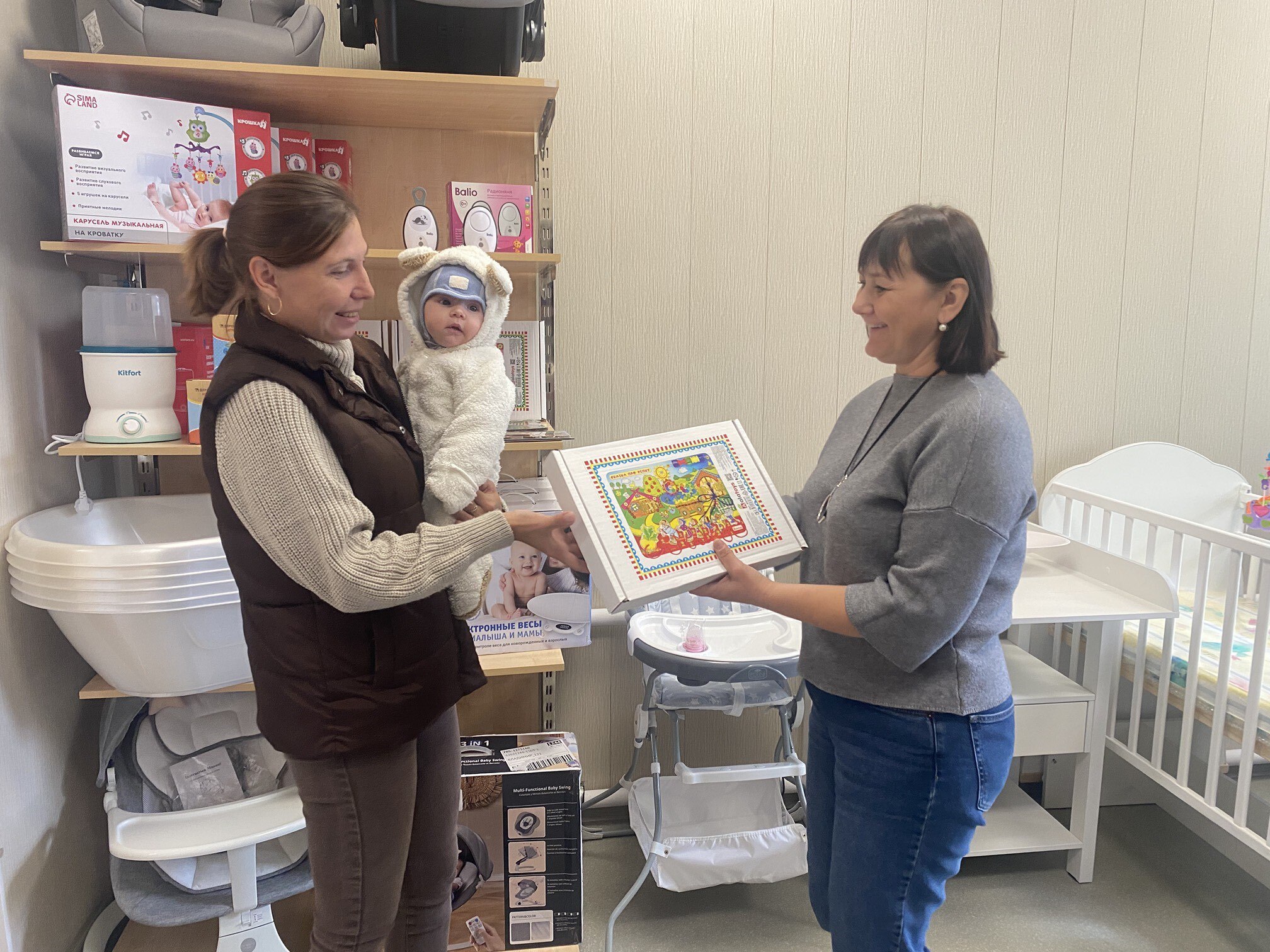 Всё, что нужно для малыша. В рамках реализации нацпроекта «Семья» во Владимирской области на базе комплексных центров продолжают работать пункты проката