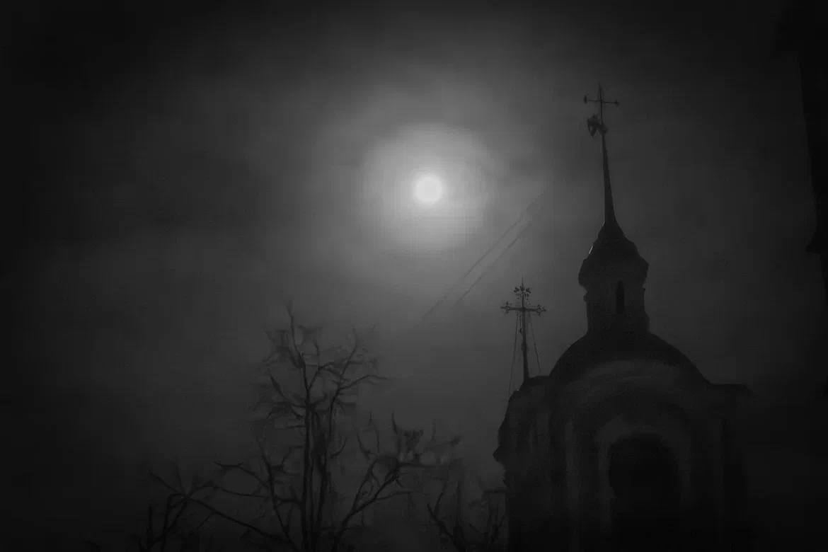 Суперлуние - в объективе нашего фотокорреспондента Кристины Ситниковой