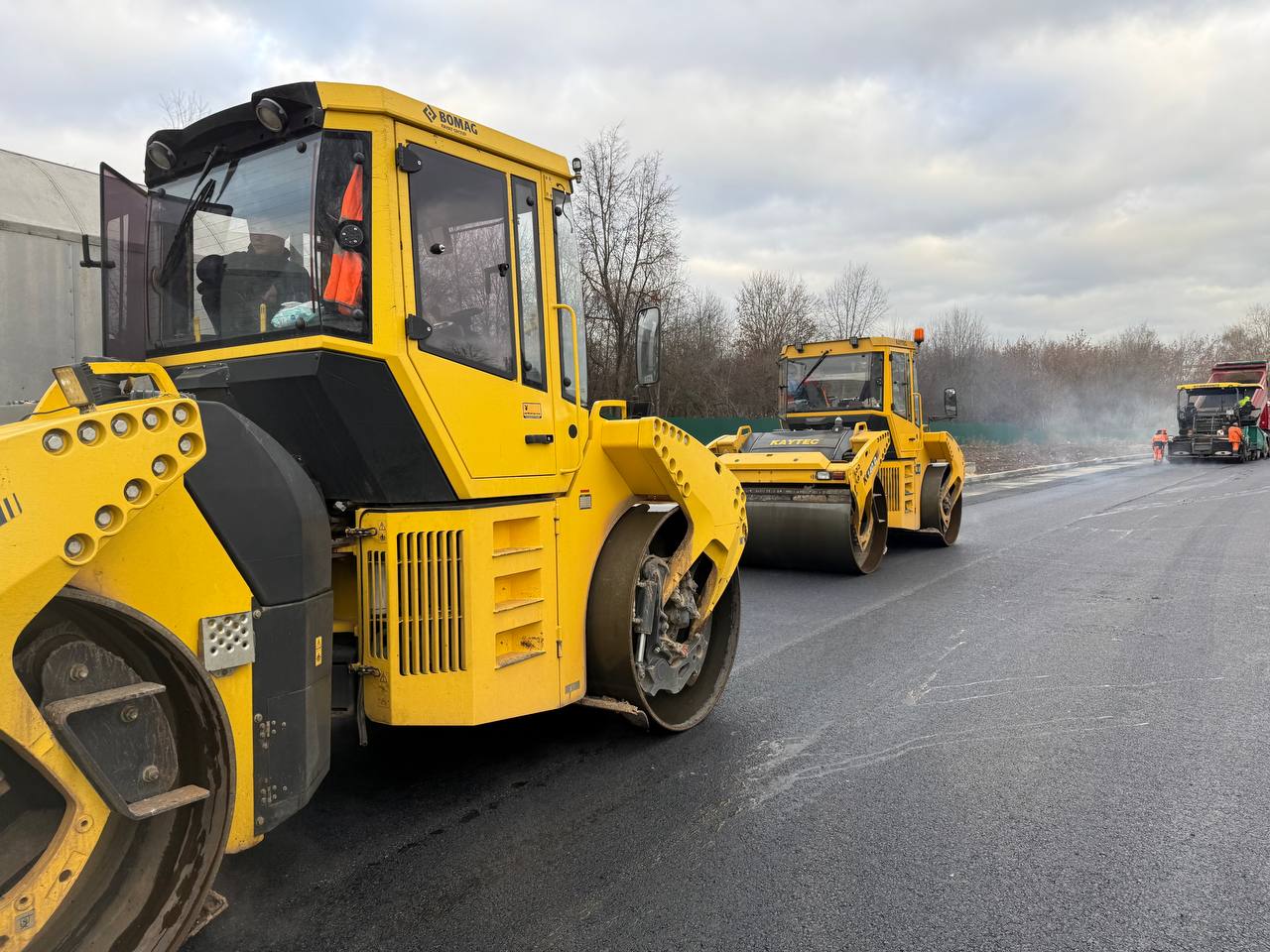 ДСУ-3 заасфальтировало 600 метров новой дороги на Пушкарской во Владимире