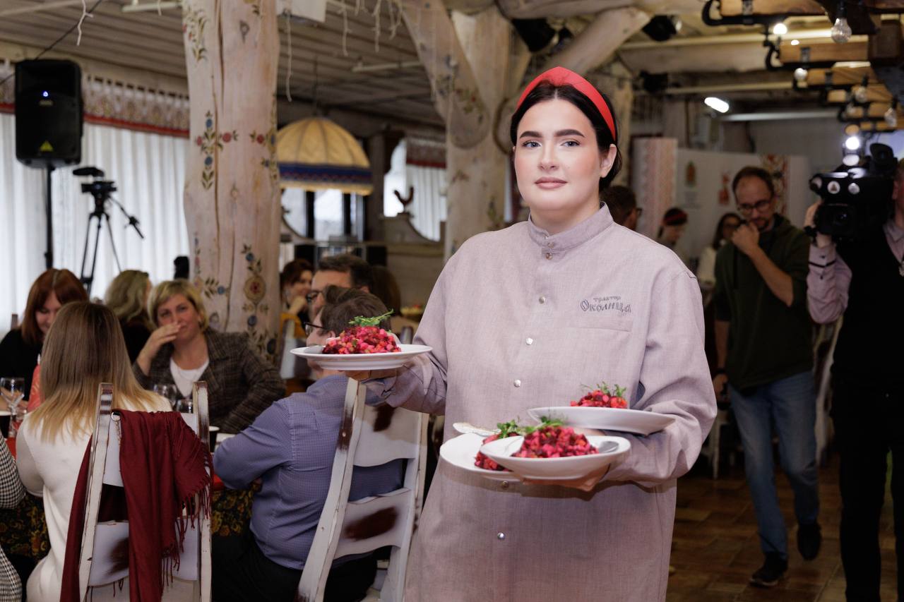«Владимирские ведомости» приняли активное участие в этноквизе, посвященном Дню народного единства «Владимирские ведомости» приняли активное участие в этноквизе, посвященном Дню народного единства