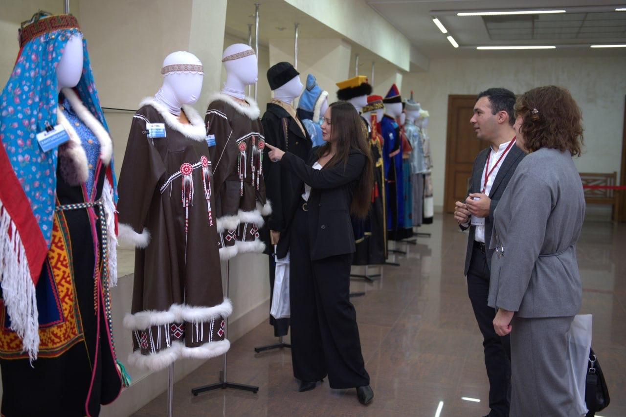 Владимир стал столицей межнационального диалога: стартовал Всероссийский форум «Наш общий дом — Россия» Владимир стал столицей межнационального диалога: стартовал Всероссийский форум «Наш общий дом — Россия»