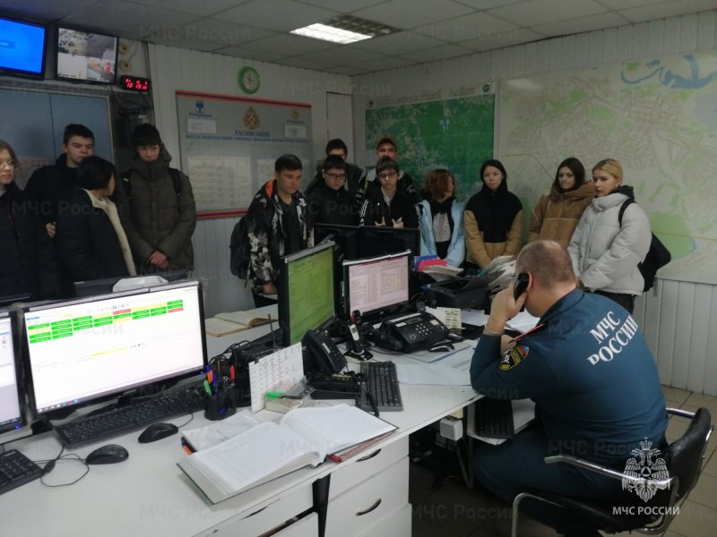 В пожарно-спасательной части города Вязники продолжаются Дни открытых дверей В пожарно-спасательной части города Вязники продолжаются Дни открытых дверей