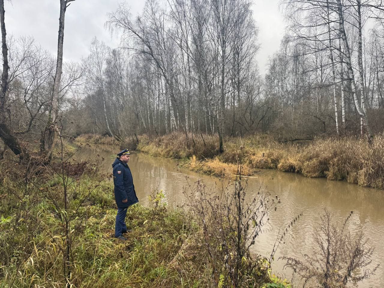 Природоохранная прокуратура проверяет факт загрязнения реки Пекша в Петушинском округе Специалисты владимирской природоохранной прокуратуры и регионального отдела Рыбнадзора, министерства экологии и природопользования... Природоохранная прокуратура проверяет факт загрязнения реки Пекша в Петушинском округе Специалисты владимирской природоохранной прокуратуры и регионального отдела Рыбнадзора, министерства экологии и природопользования...