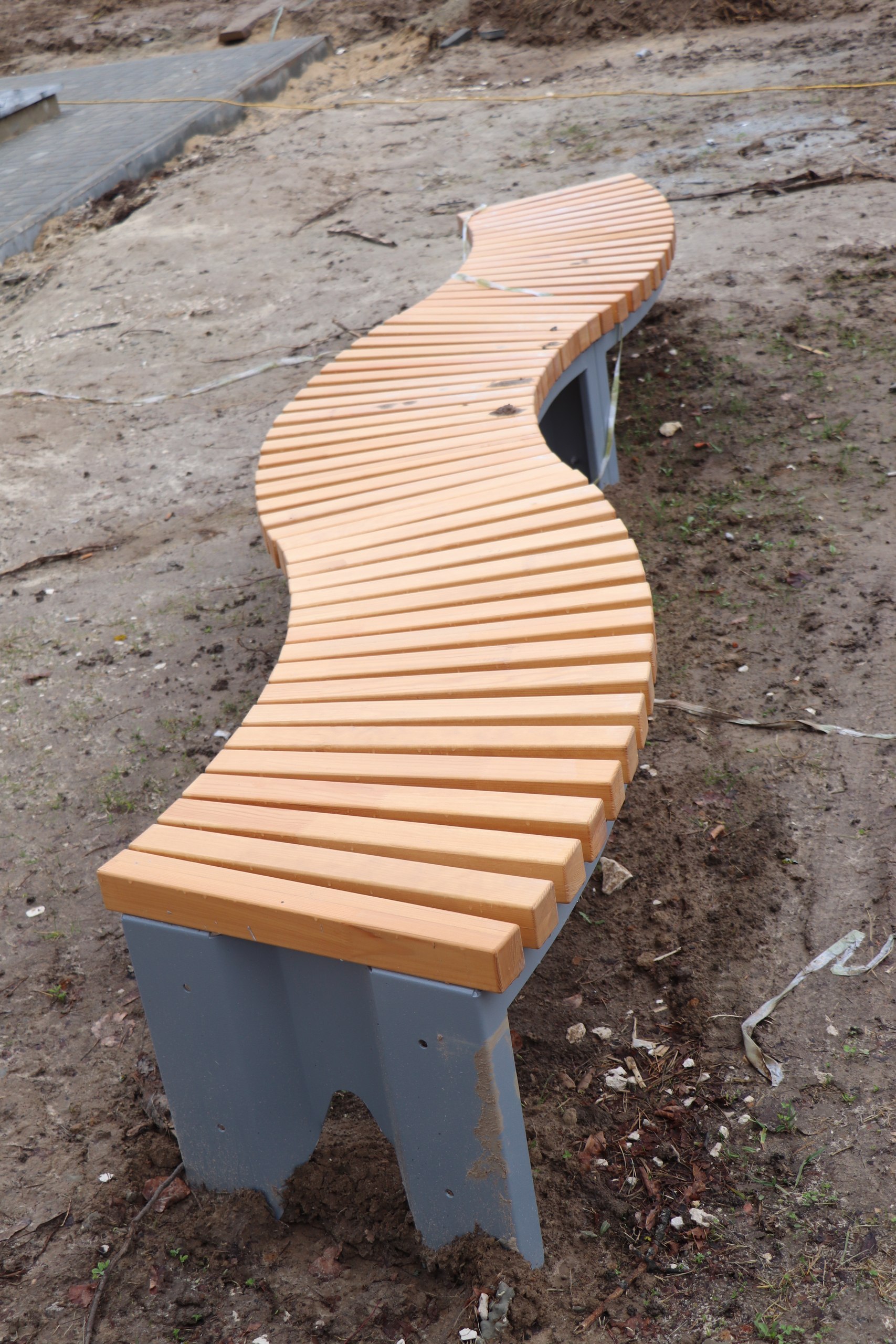 В селе Второво Камешковского района благоустраивают территорию возле Дома культуры В селе Второво Камешковского района благоустраивают территорию возле Дома культуры