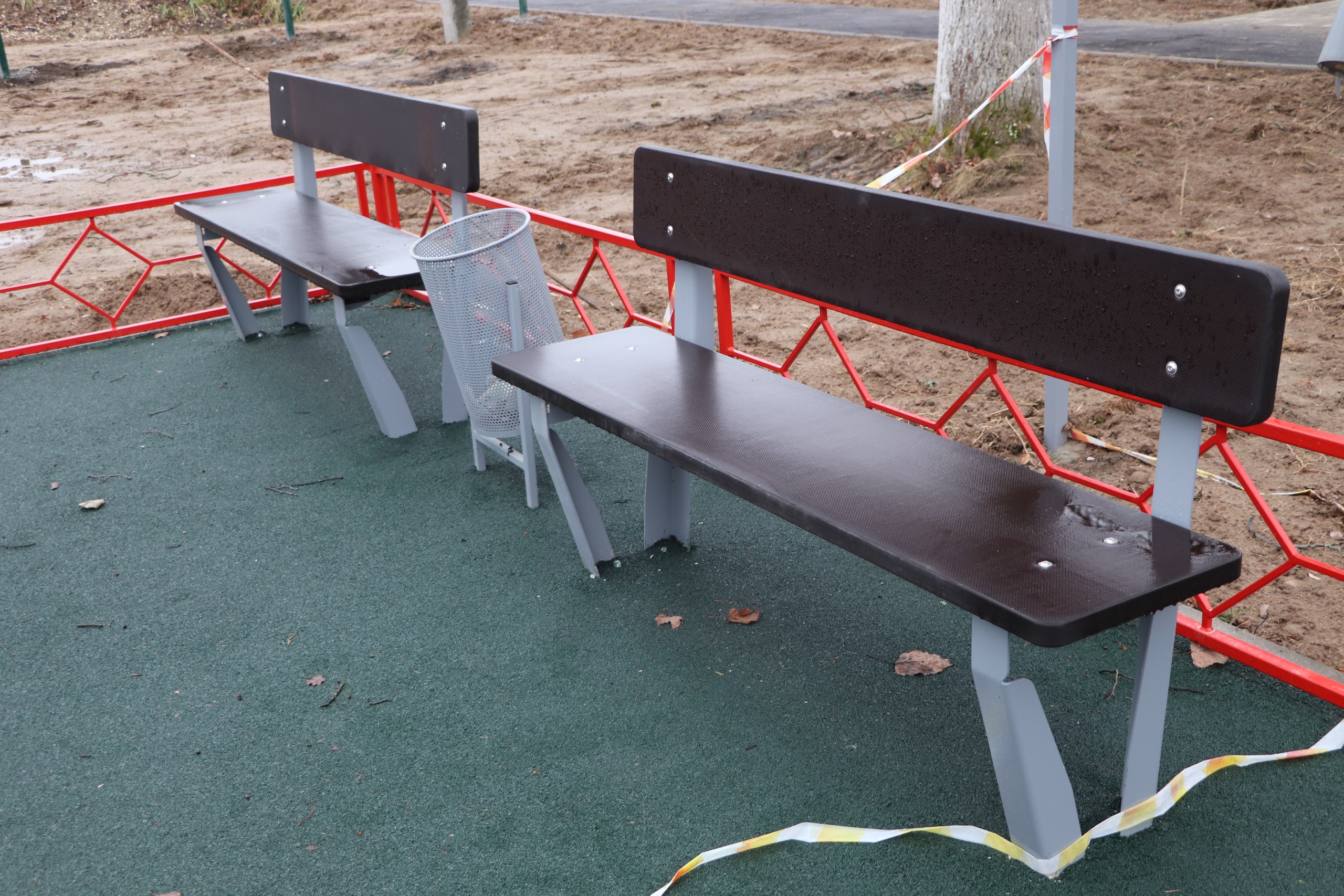 В селе Второво Камешковского района благоустраивают территорию возле Дома культуры В селе Второво Камешковского района благоустраивают территорию возле Дома культуры