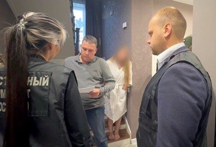 СК: Наумов получил взятку в коробке из-под конфет