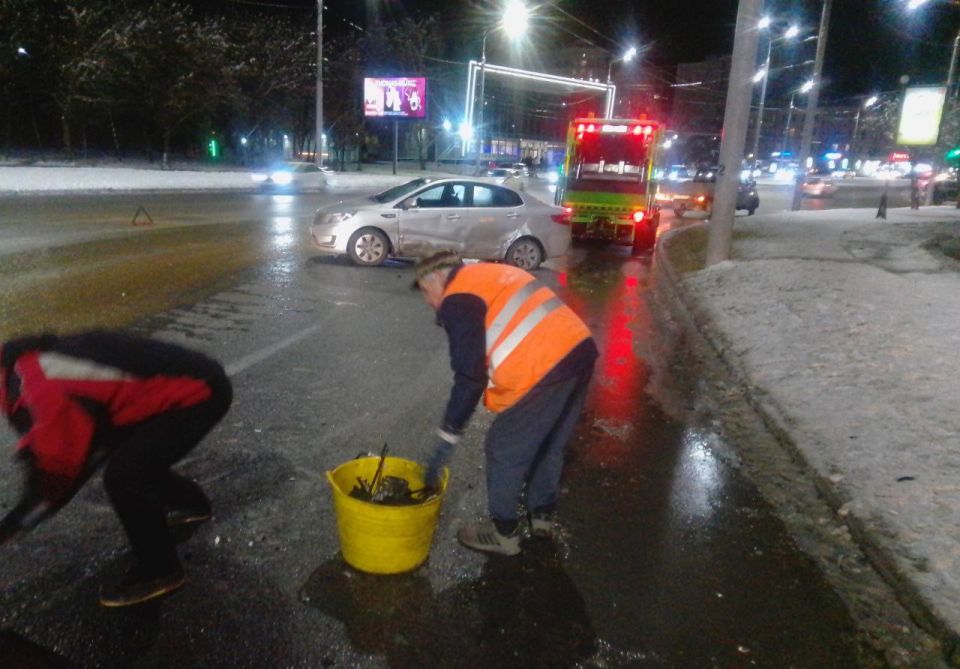 Коммунальные службы города работают в усиленном режиме