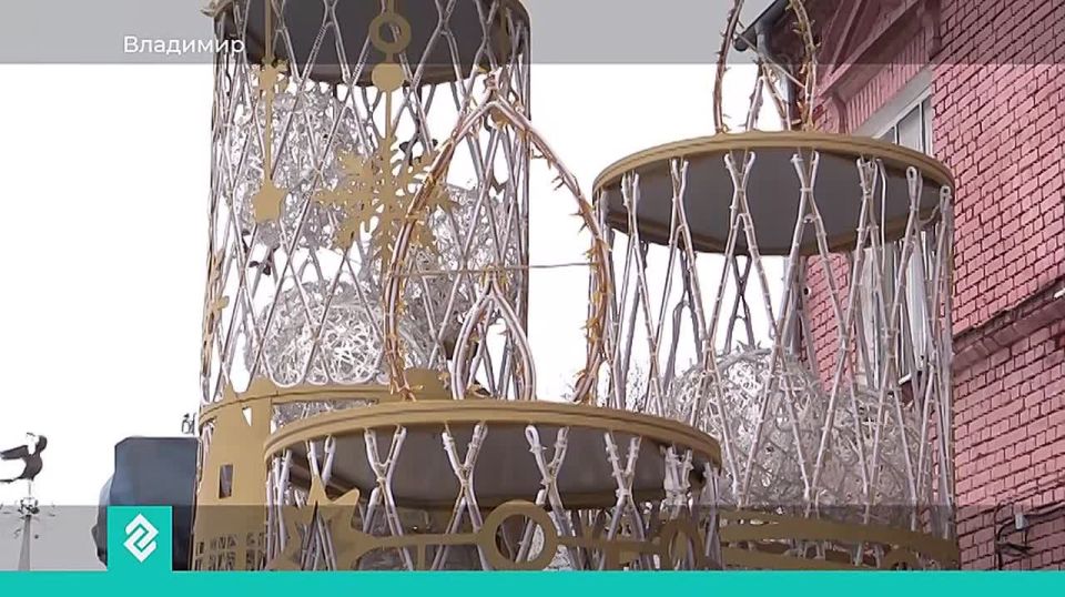 Владимирские улицы украсят 21 новогодняя инсталляция