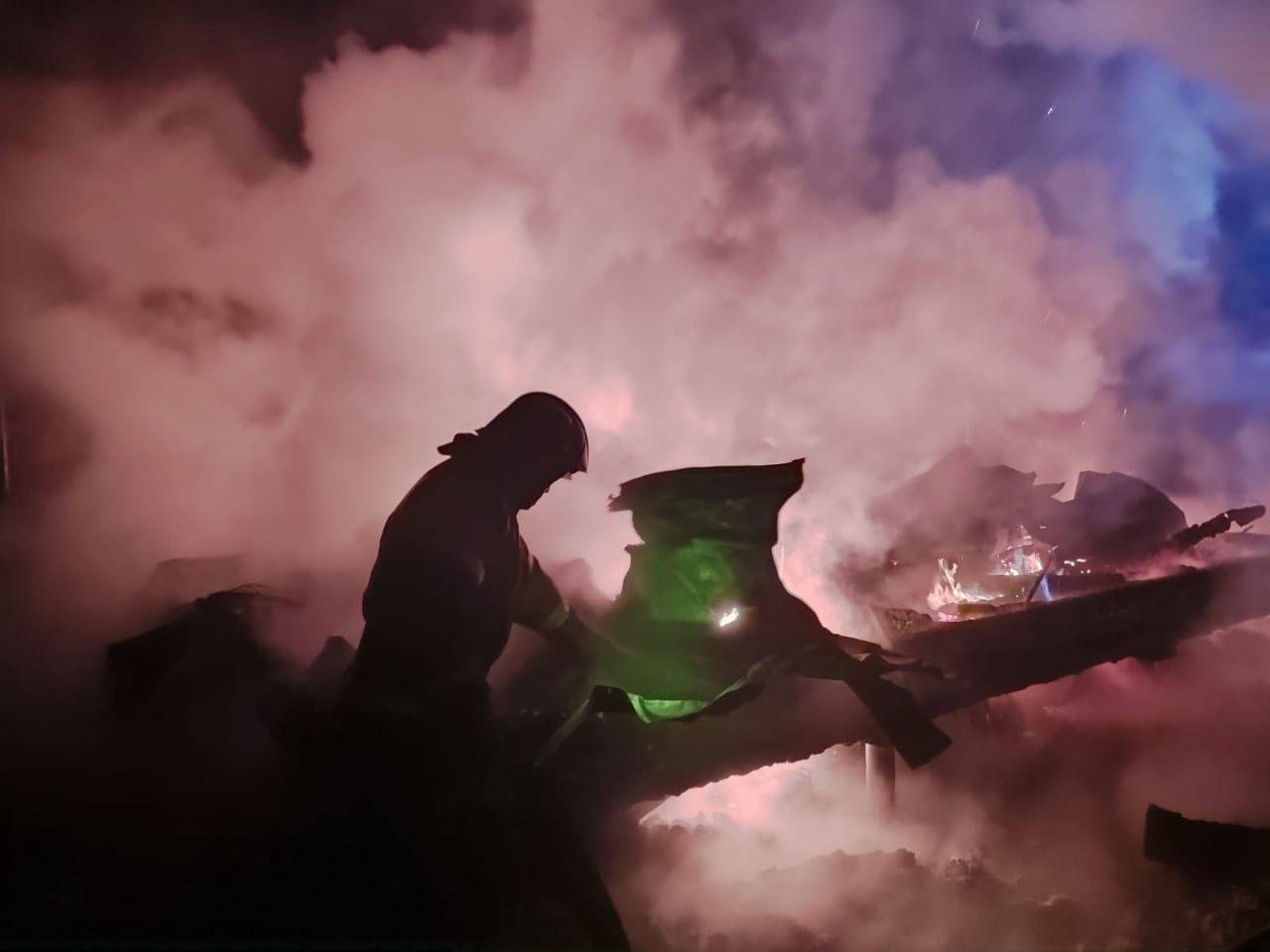 В деревне Степково сгорел частный дом в СНТ