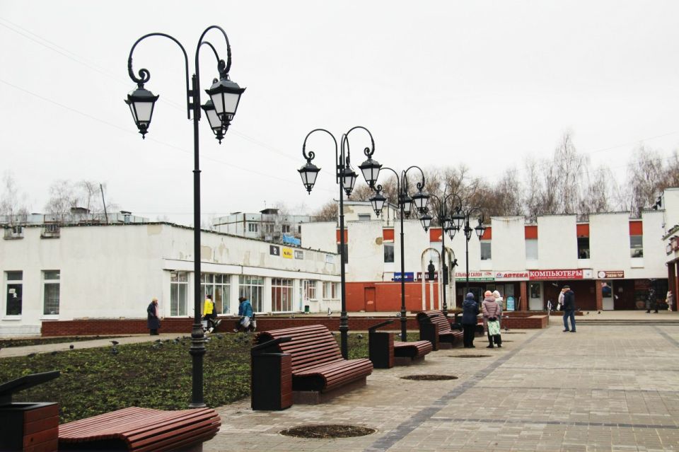 В Радужном завершилось благоустройство Торговой площади