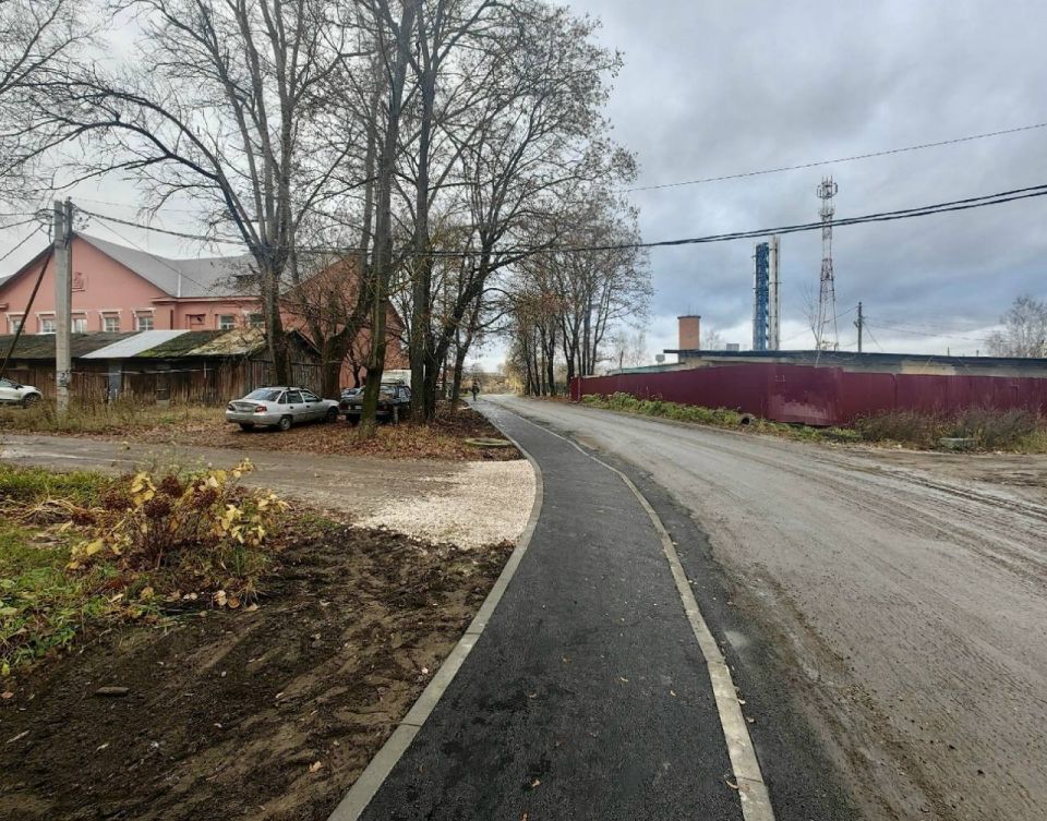 В Городищах завершён ремонт тротуара на улице Ленина