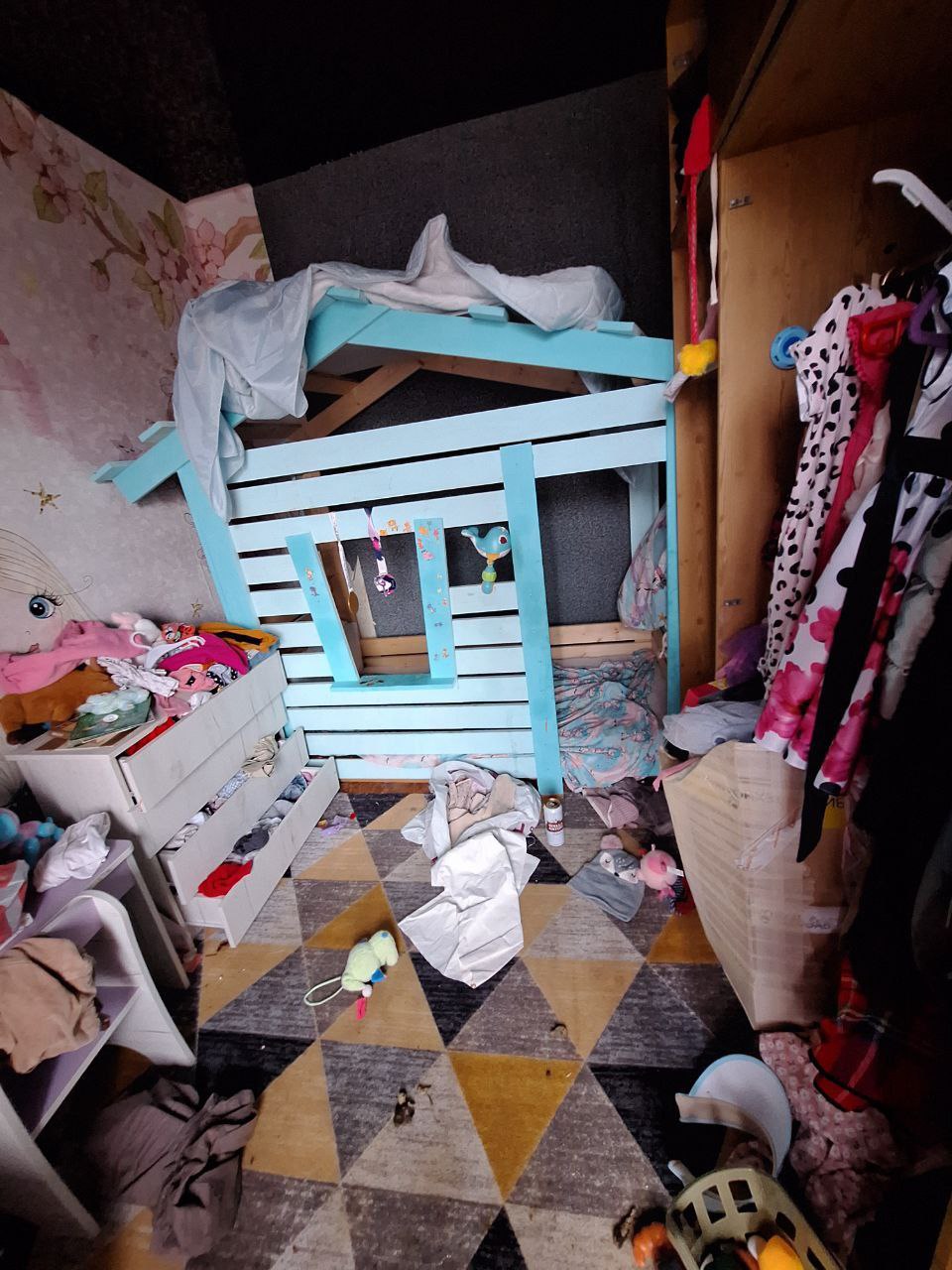 ™™™™™™™™. ™В Кольчугино по материалам прокурорской проверки возбуждено уголовное дело об оставлении в опасности несовершеннолетних детей и ненадлежащего исполнения родительских обязанностей Кольчугинской межрайонной... ™™™™™™™™. ™В Кольчугино по материалам прокурорской проверки возбуждено уголовное дело об оставлении в опасности несовершеннолетних детей и ненадлежащего исполнения родительских обязанностей Кольчугинской межрайонной...