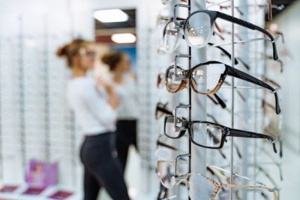 Как вернуть заказные очки: права потребителей и важные советы