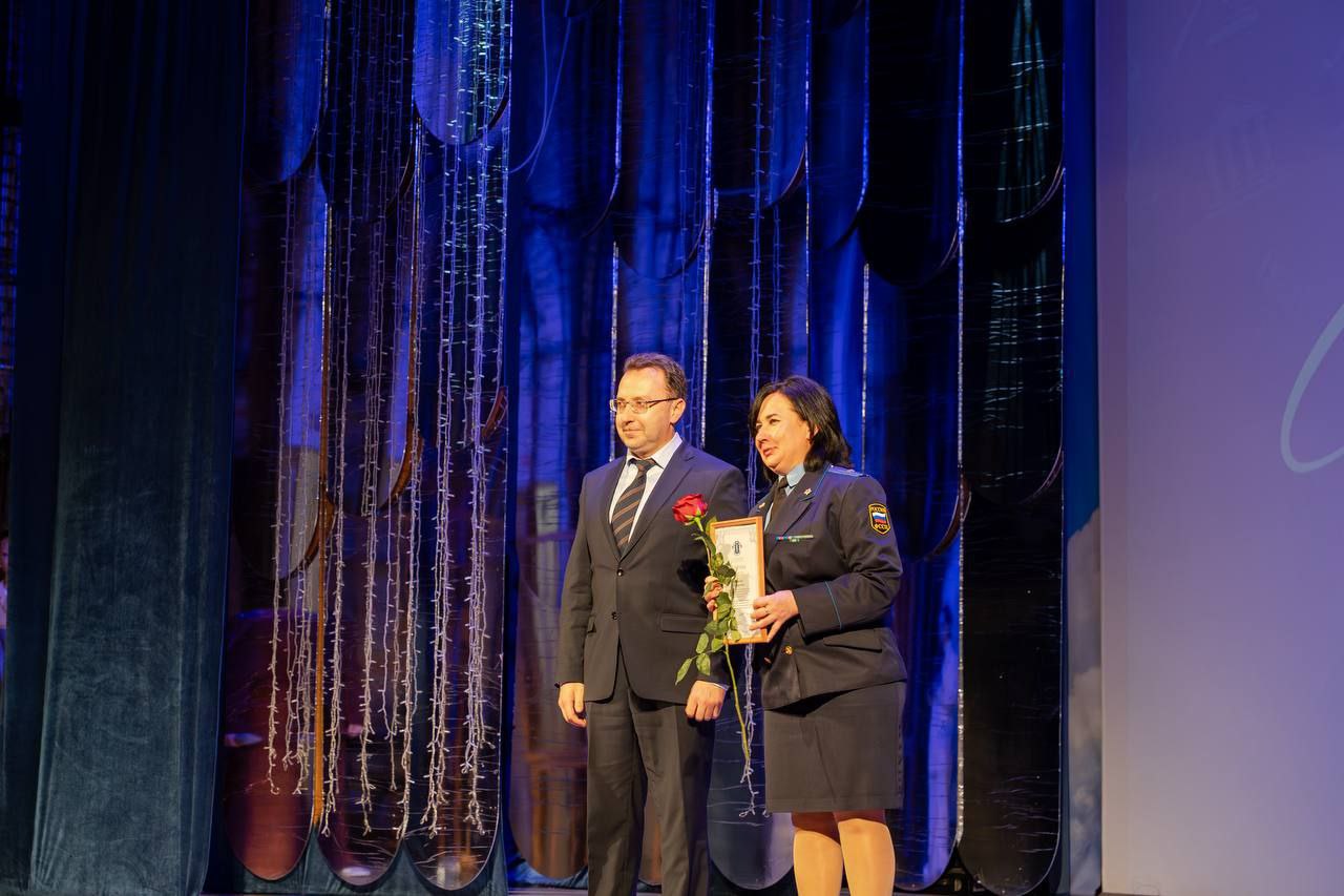 5 декабря в МАУК "Дом культуры молодежи" прошло Торжественное собрание, посвященное Дню юриста России, организованное Владимирским региональным отделением "Ассоциация юристов России"! 5 декабря в МАУК "Дом культуры молодежи" прошло Торжественное собрание, посвященное Дню юриста России, организованное Владимирским региональным отделением "Ассоциация юристов России"!