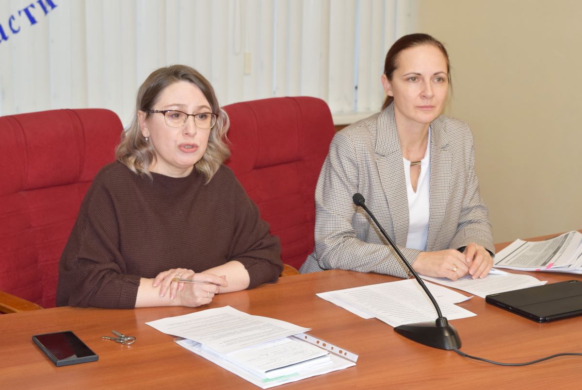 Организаторы выборов региона встретились сегодня, чтобы подвести итоги года и обсудить задачи на следующий выборный цикл Организаторы выборов региона встретились сегодня, чтобы подвести итоги года и обсудить задачи на следующий выборный цикл