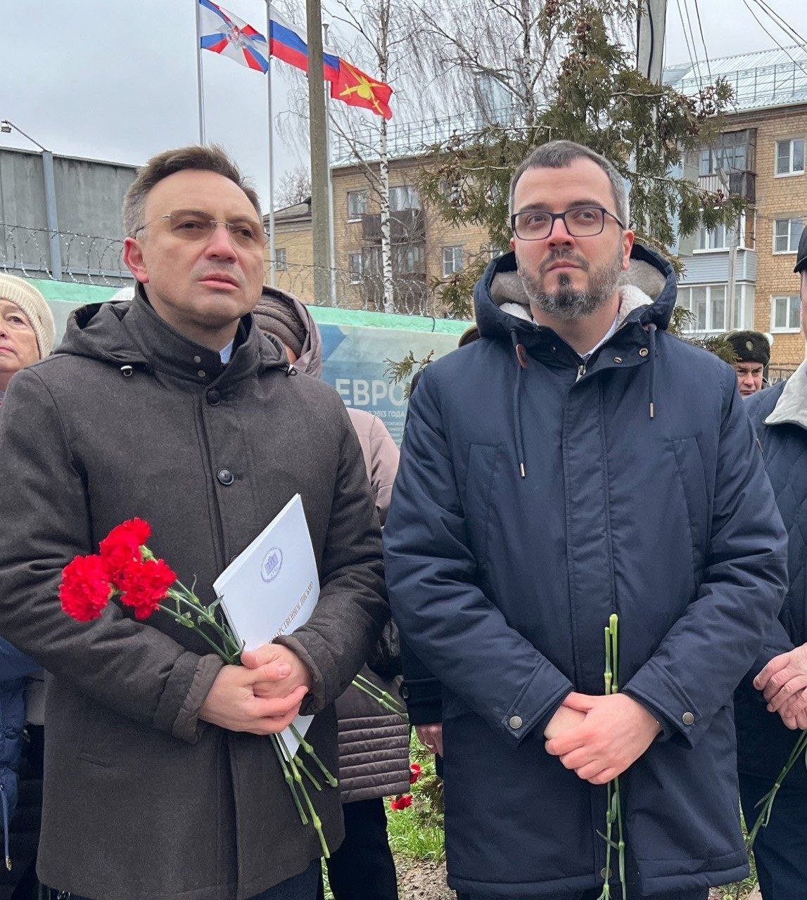 Елена Фомина: В День Героев Отечества на территории 467 ОУЦ торжественно открыли монумент участникам СВО Елена Фомина: В День Героев Отечества на территории 467 ОУЦ торжественно открыли монумент участникам СВО