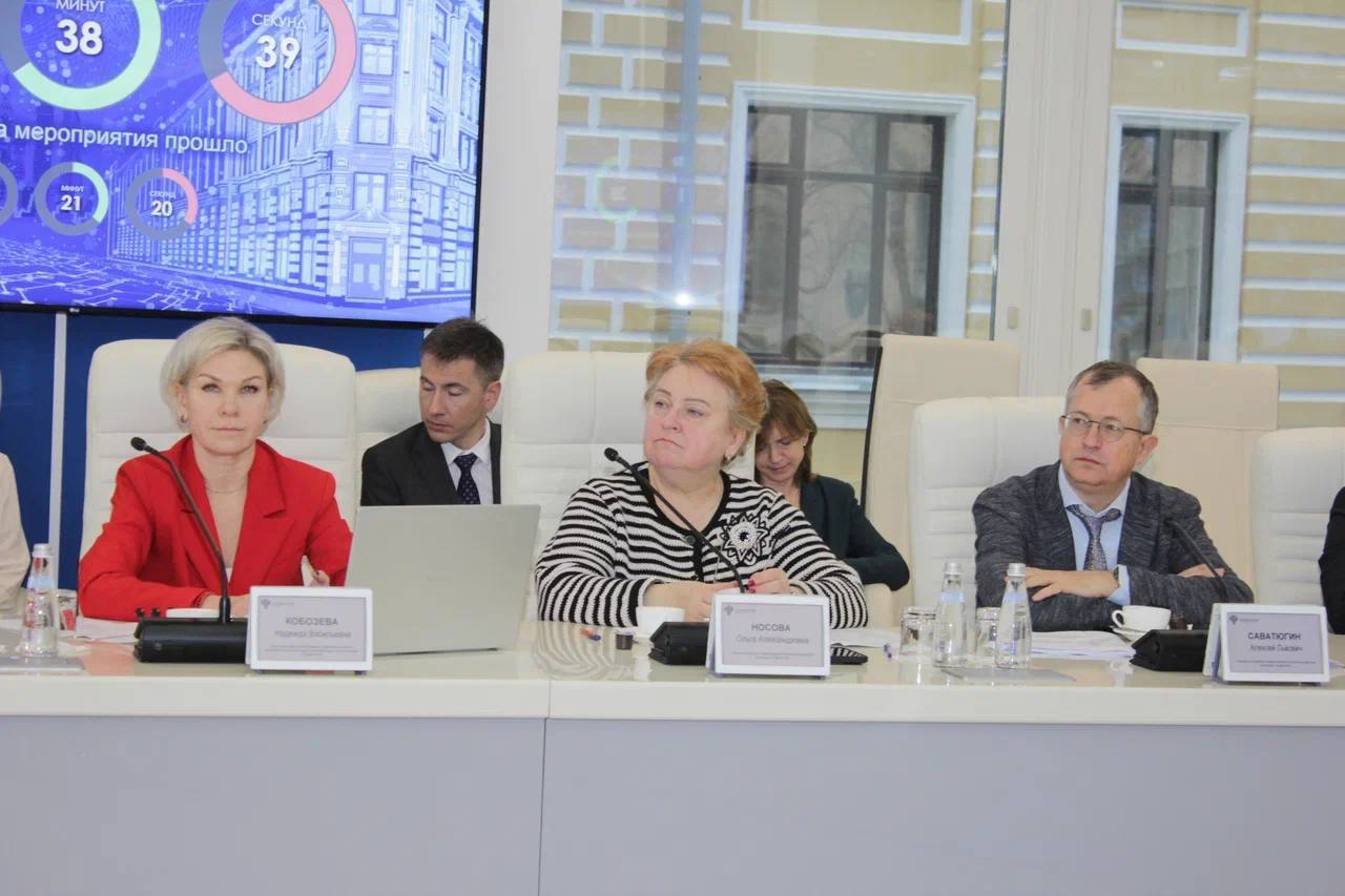 Под председательством Руководителя Казначейства России Романа Артюхина состоялось итоговое в 2025 году заседание Совета по организации внешнего контроля деятельности аудиторских организаций Под председательством Руководителя Казначейства России Романа Артюхина состоялось итоговое в 2025 году заседание Совета по организации внешнего контроля деятельности аудиторских организаций