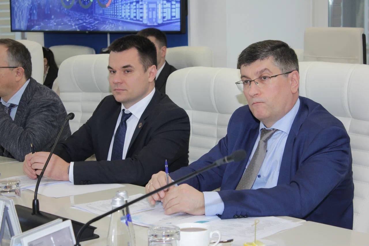 Под председательством Руководителя Казначейства России Романа Артюхина состоялось итоговое в 2025 году заседание Совета по организации внешнего контроля деятельности аудиторских организаций Под председательством Руководителя Казначейства России Романа Артюхина состоялось итоговое в 2025 году заседание Совета по организации внешнего контроля деятельности аудиторских организаций