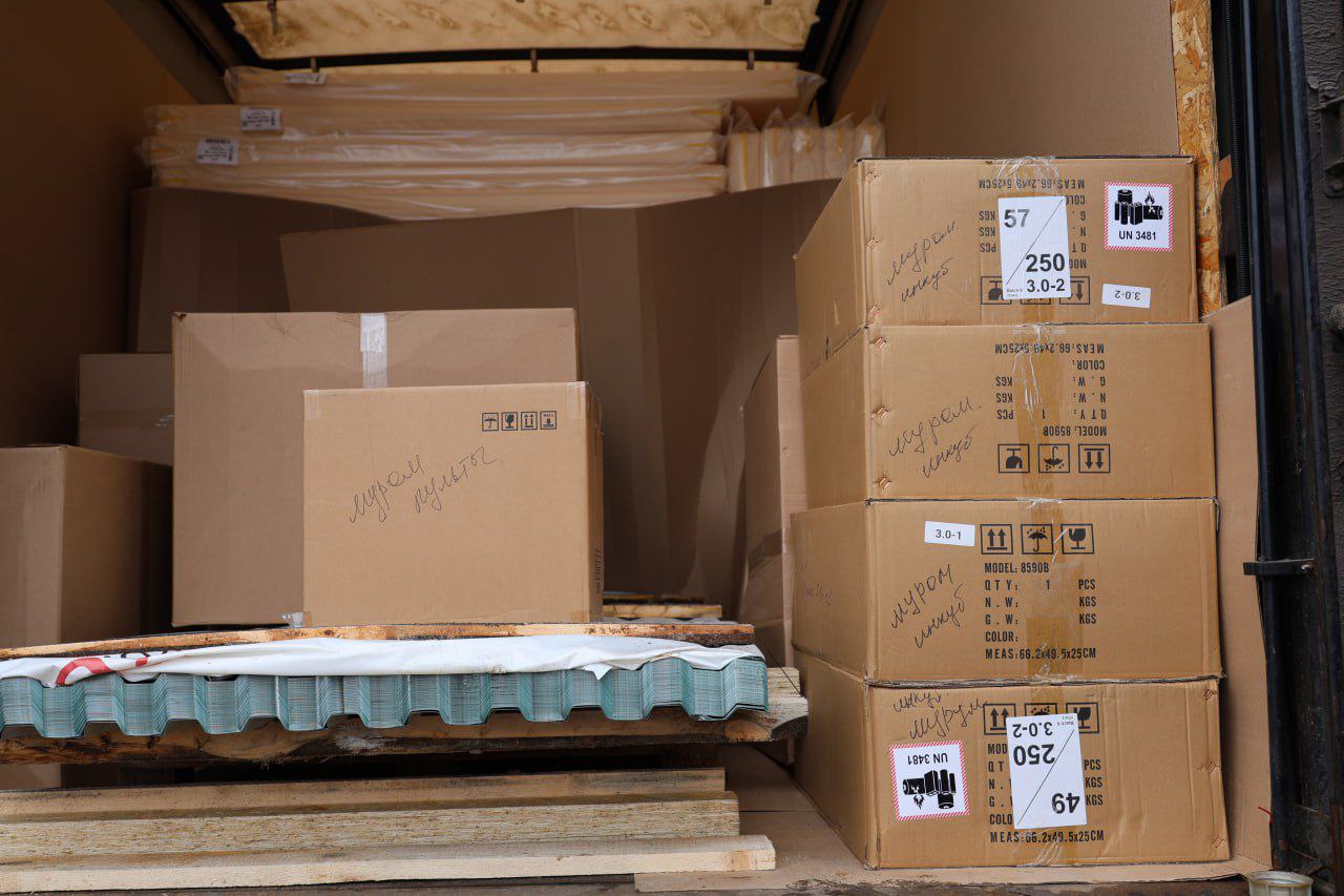 Подушки и матрасы доставили в медбатальон на Луганском направлении Подушки и матрасы доставили в медбатальон на Луганском направлении